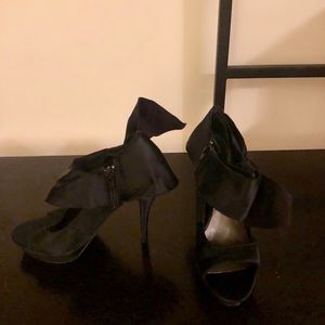Black Satin platform heels. Size 6.